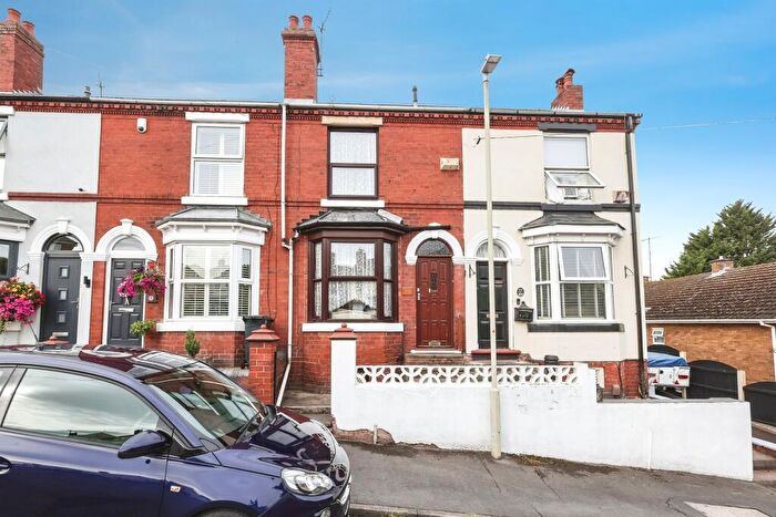 2 Bedroom Terraced House For Sale In Yardley Street, Stourbridge, DY9