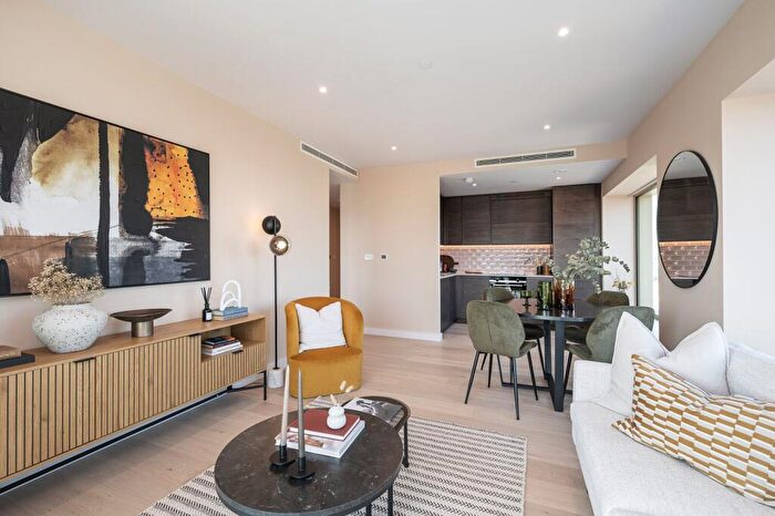1 Bedroom Flat For Sale In Riverscape, Royal Docks, E16