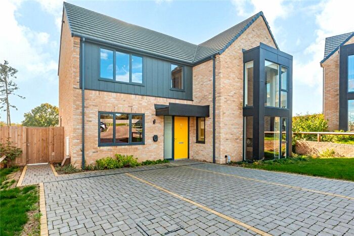 4 Bedroom Detached House For Sale In Stapleford Abbotts, Romford, Essex, RM4