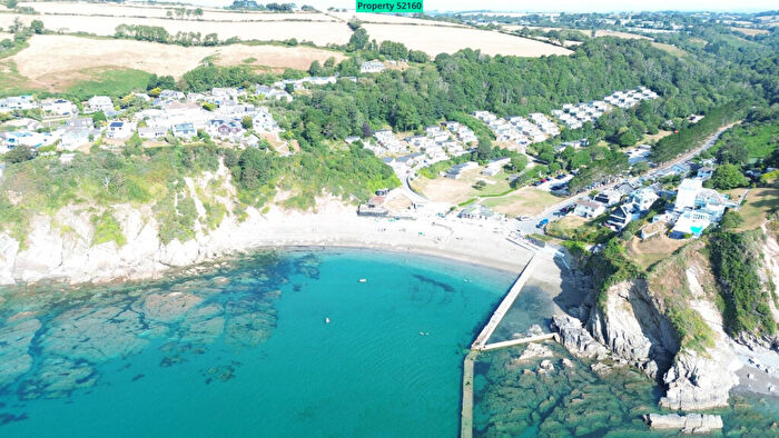 2 Bedroom Bungalow For Sale In Hillside Villas, Millendreath Holiday Village, Millendreath, Looe, PL13