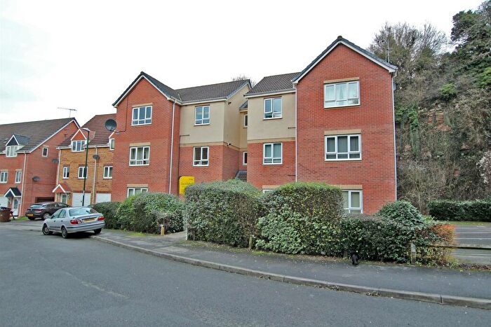 2 Bedroom Apartment To Rent In Eccles Way, Nottingham, NG3