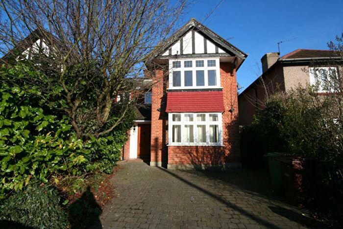 4 Bedroom Detached House To Rent In Southfield Park, HA2
