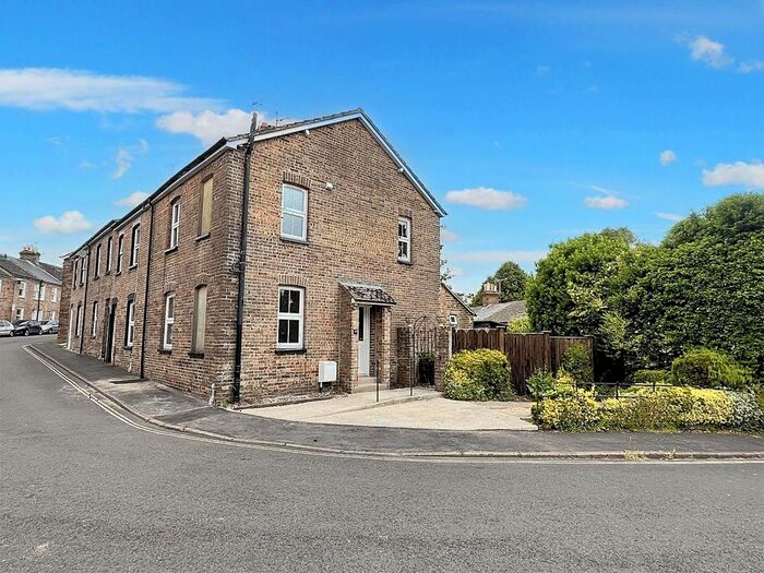 2 Bedroom End Of Terrace House To Rent In Orchard Street, Dorchester, DT1