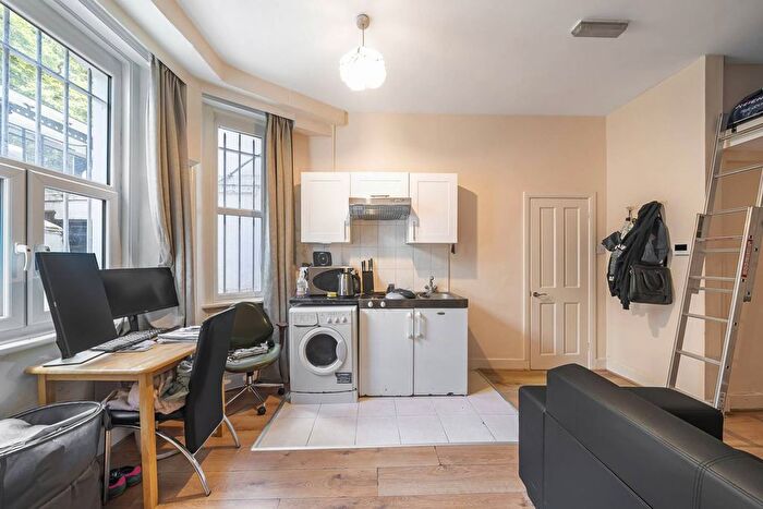 Studio To Rent In Cromwell Road, South Kensington, London, SW5