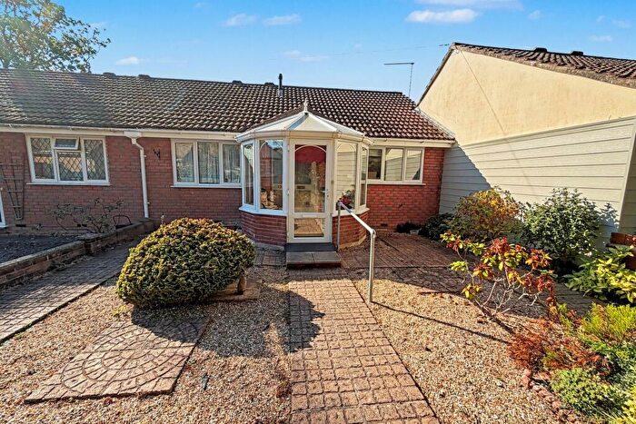 2 Bedroom Terraced Bungalow For Sale In Verwood, BH31