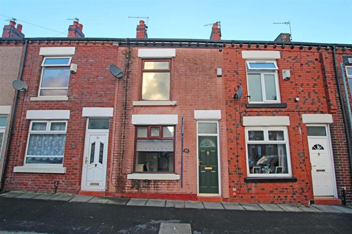 2 Bedroom Terraced House To Rent In Clarke Street, Bolton, BL1