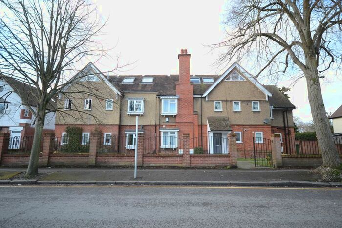 1 Bedroom Flat To Rent In Northcourt Avenue, Reading, Berkshire, RG2