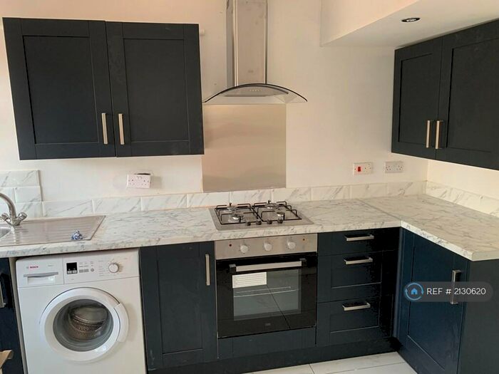 3 Bedroom Terraced House To Rent In Arlescote Road, Solihull, B92