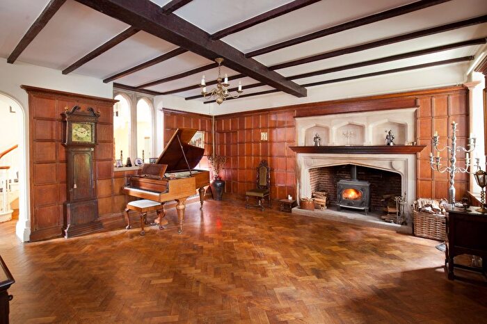 6 Bedroom Detached House For Sale In Grange Lane, Warminster, Wiltshire, BA12