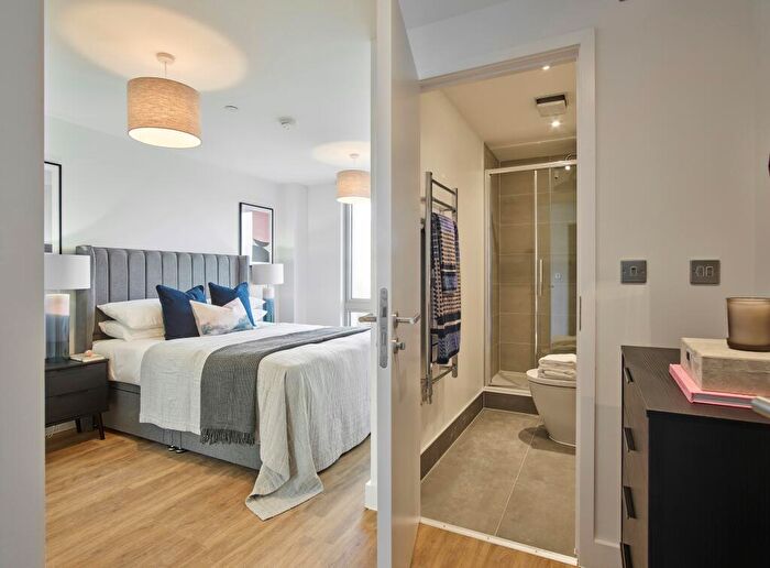 2 Bedroom Apartment To Rent In Solstice Apartments, Milton Keynes Milton Keynes, MK9