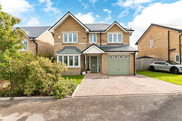 4 Bedroom Detached House For Sale In Boshaw View, Hade Edge, HD9