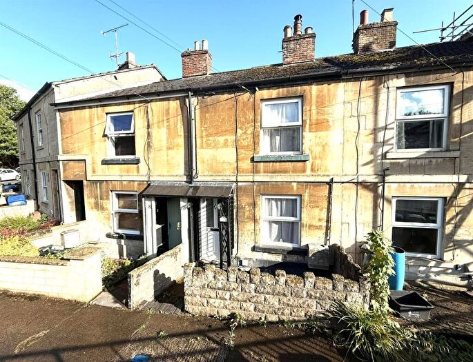 2 Bedroom Terraced House For Sale In Foghamshire, Chippenham, Wiltshire, SN15