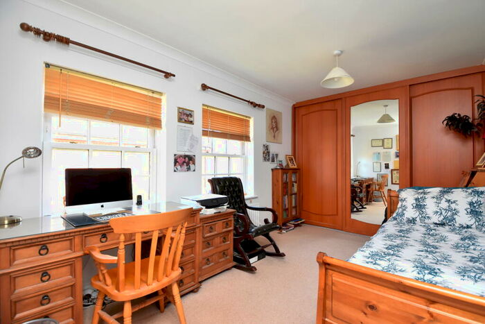 4 Bedroom Detached House For Sale In Chedworth Place, Tattingstone, IP9