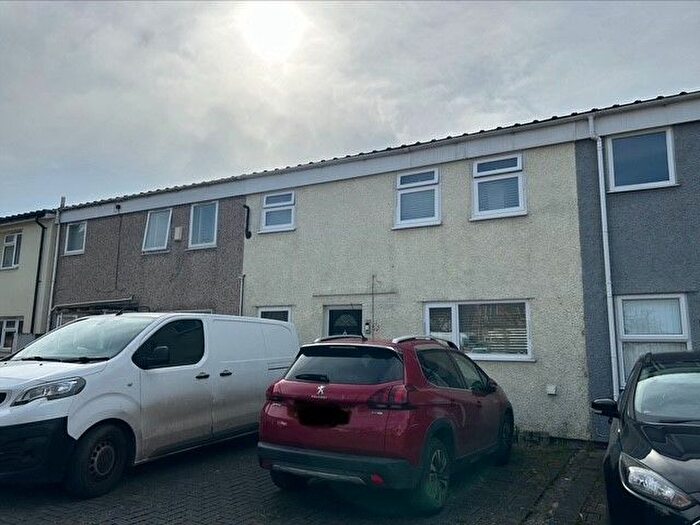 3 Bedroom Property To Rent In Rodfords Mead, Bristol, BS14