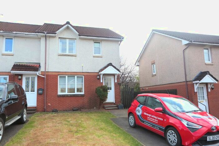 3 Bedroom End Of Terrace House To Rent In Cragganmore, Tullibody, Clackmannanshire, FK10