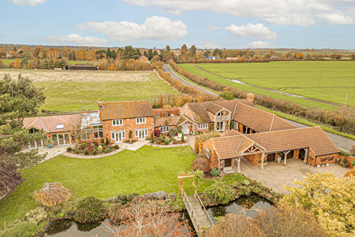 5 Bedroom Detached House For Sale In Cropwell Bishop Road, Cropwell Butler, NG12