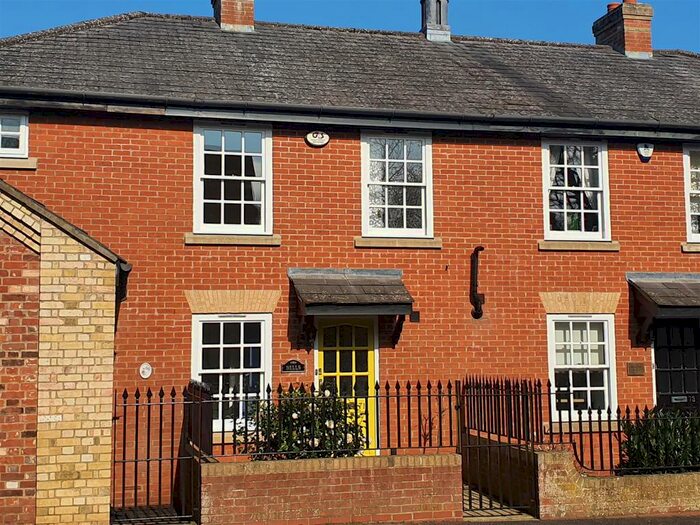 2 Bedroom Terraced House To Rent In Swan Street, West Malling, ME19