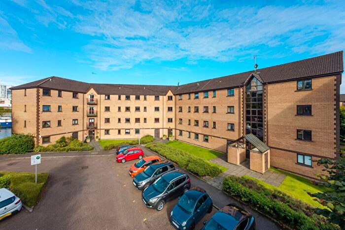 1 Bedroom Apartment To Rent In Riverview Drive, Glasgow, Glasgow City, G5