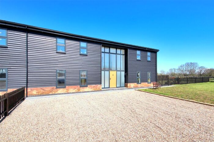 4 Bedroom Semi-Detached House For Sale In Willow Lane, Paddock Wood, Tonbridge, Kent, TN12