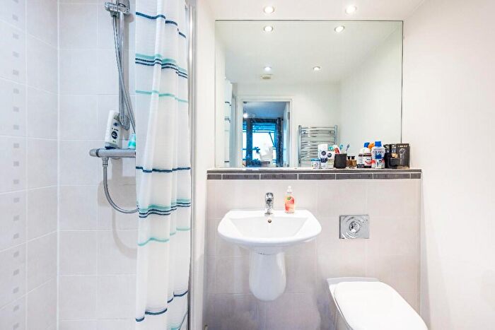 2 Bedroom Apartment To Rent In Warton Road, London, E15