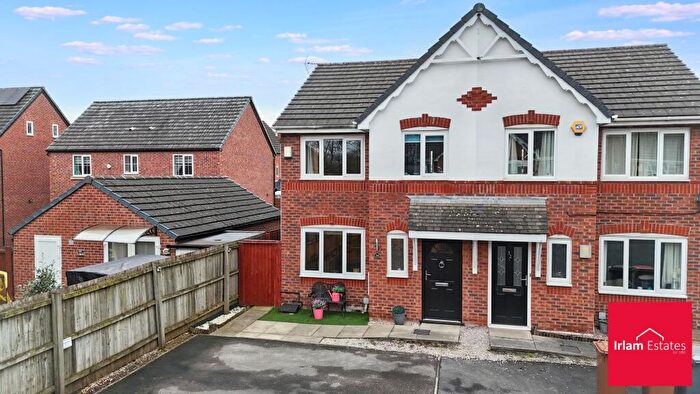 3 Bedroom Semi Detached House For Sale In Rixtonleys Drive, Irlam, M44