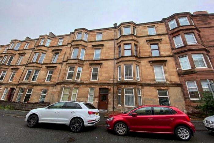 2 Bedroom Flat To Rent In Mclennan Street, Glasgow, G42