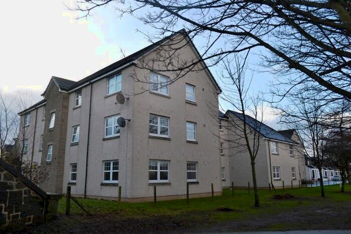 2 Bedroom Flat To Rent In Lemon Terrace, Leven, KY8