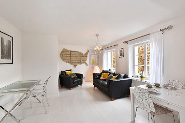 1 Bedroom Flat To Rent In Fulham Road, Fulham, London, SW6