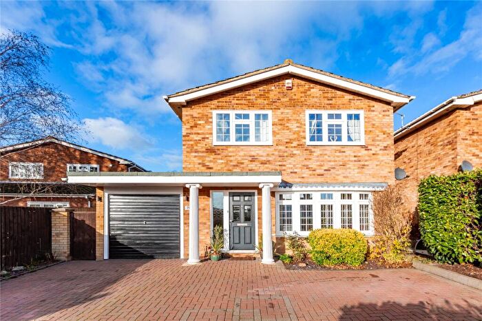 3 Bedroom Detached House For Sale In The Chase, South Woodham Ferrers, Chelmsford, Essex, CM3