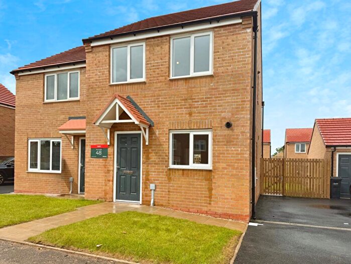 3 Bedroom Semi-Detached House To Rent In Bradshaw Way, Gainsborough, DN21