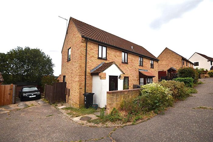 2 Bedroom House To Rent In Blake Close, Lawford Dale, Manningtree, Essex, CO11