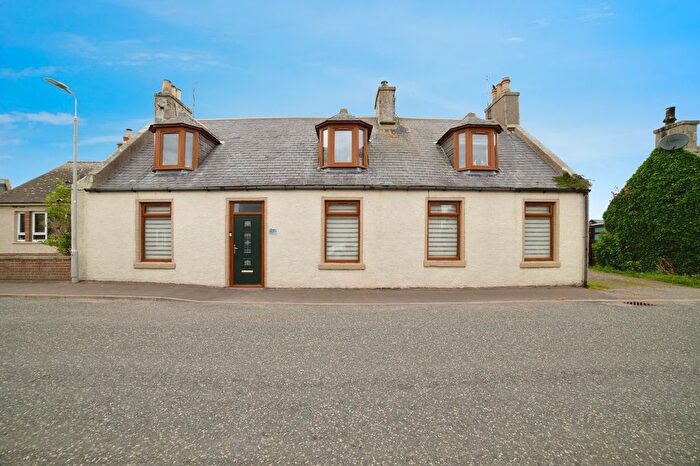 4 Bedroom Detached House For Sale In High Street, New Aberdour, Fraserburgh, AB43