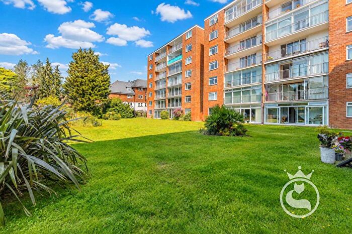 3 Bedroom Flat For Sale In Poole Road, Cedar Manor, BH4