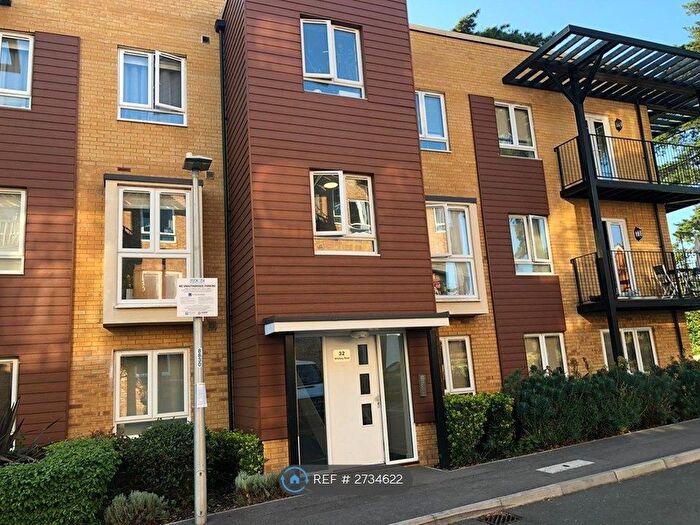 2 Bedroom Flat To Rent In Whitley Rise, Reading, RG2