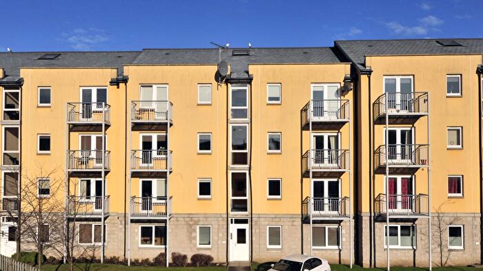 2 Bedroom Flat To Rent In King Street, Aberdeen, Aberdeenshire, AB24