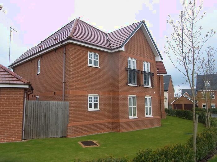 2 Bedroom Flat To Rent In St Georges Court, Weston, CW2