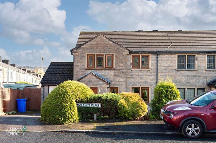 3 Bedroom Semi Detached House For Sale In Maylands Place, Barrowford, BB9