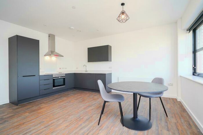 2 Bedroom Apartment To Rent In Iron Yard, Sheffield, S1
