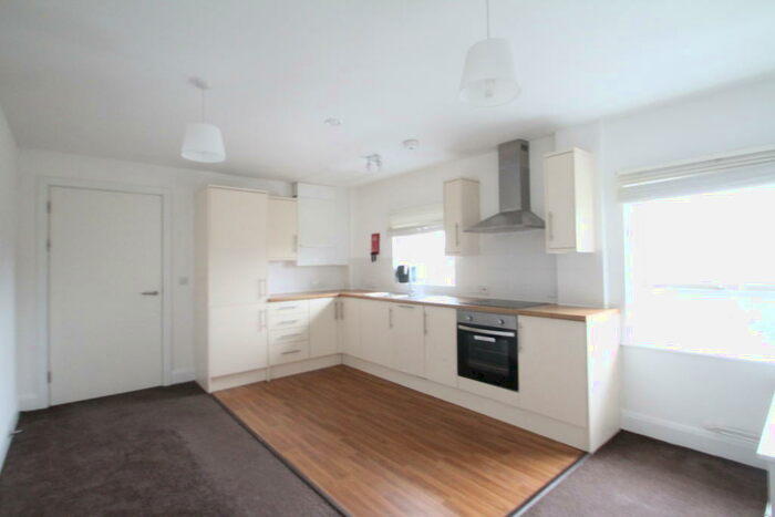 1 Bedroom Flat To Rent In Farnfield Court, CR2