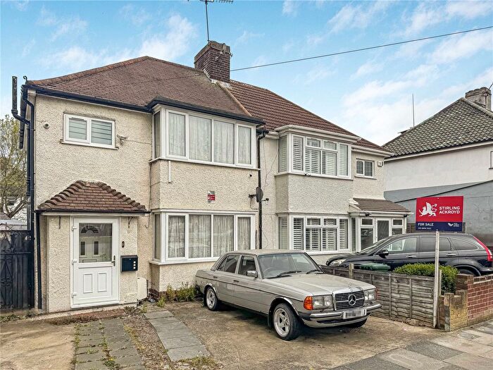 3 Bedroom Semi Detached House For Sale In Nelson Road, Twickenham, TW2