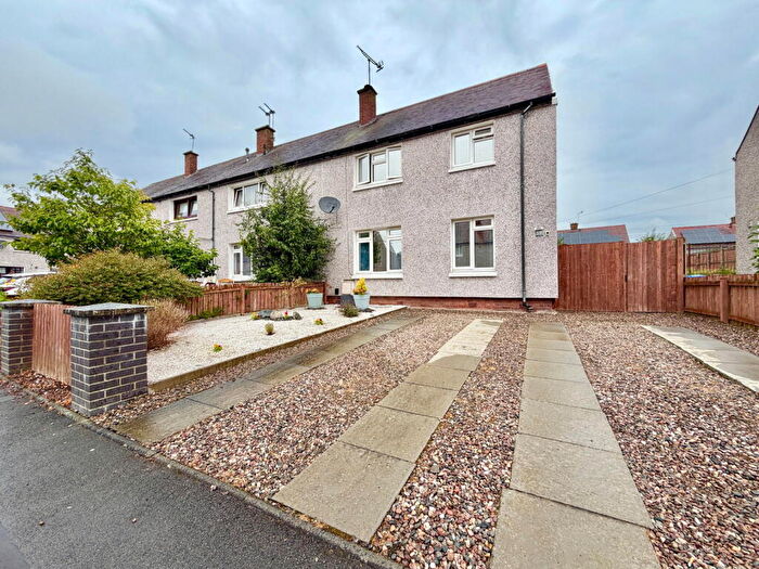 3 Bedroom End Of Terrace House For Sale In Hilton, Cowie, Stirling, FK7