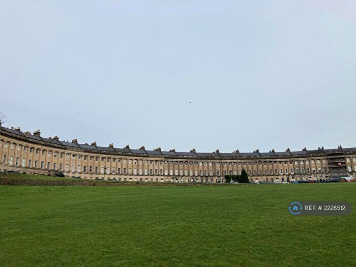 1 Bedroom Flat To Rent In Royal Crescent, Bath, BA1