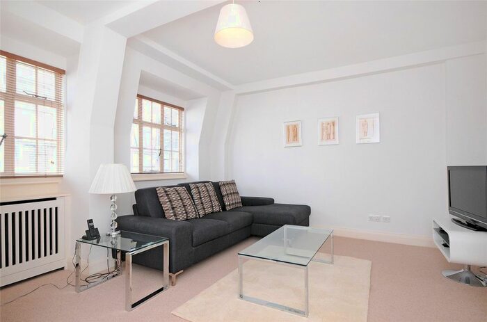 2 Bedroom Flat To Rent In Sloane Street, Knightsbridge, SW1X
