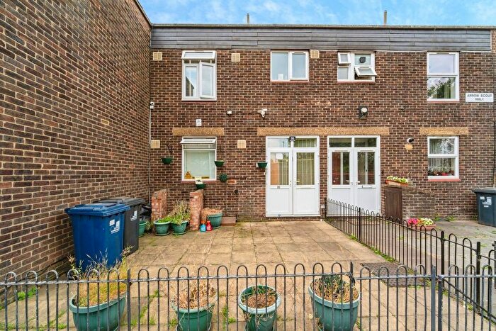 4 Bedroom Terraced House For Sale In Arrowscout Walk, Northolt, UB5