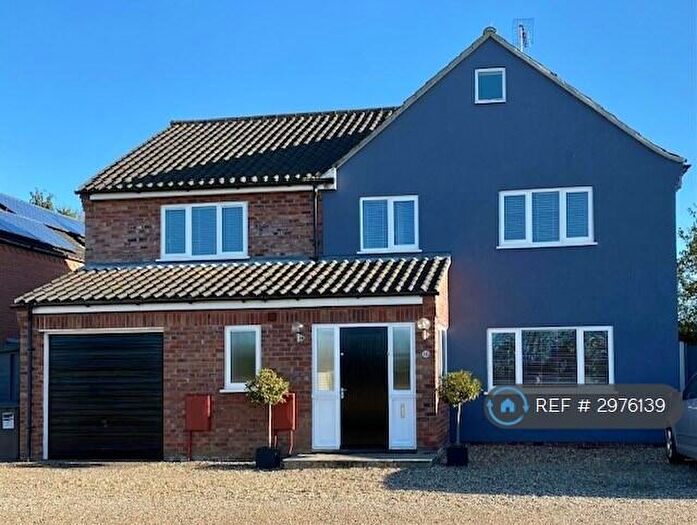 4 Bedroom Detached House To Rent In Mill St, Holt, NR25