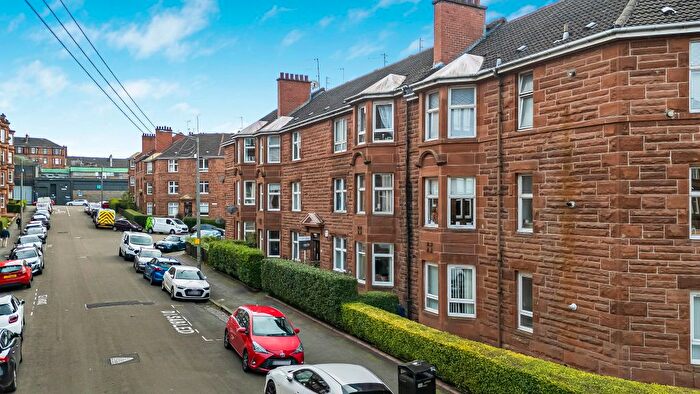 2 Bedroom Flat For Sale In Norham Street, Shawlands, G41