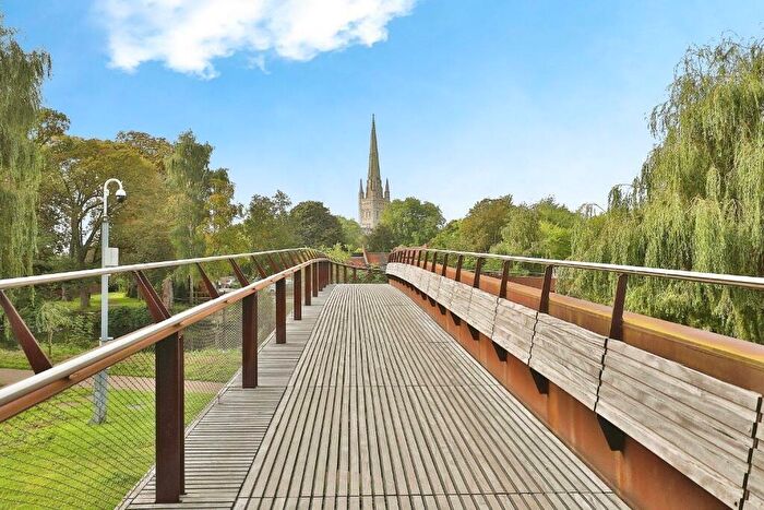 3 Bedroom Apartment To Rent In Foundry Court, NR1