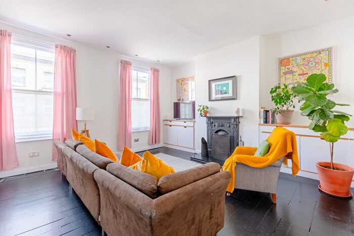 3 Bedroom Flat To Rent In Lower Clapton, E5