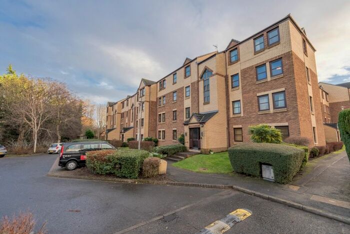 2 Bedroom Flat To Rent In Craighouse Gardens, Morningside, Edinburgh, EH10