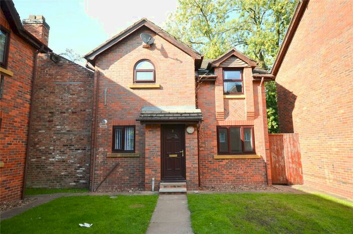 3 Bedroom Semi-Detached House To Rent In Ladybarn Mews, Fallowfield, Manchester, M14